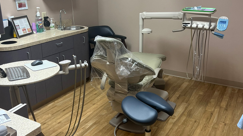 Dental treatment room